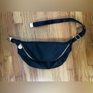 Stoney Clover Lane Noir Jumbo Fanny